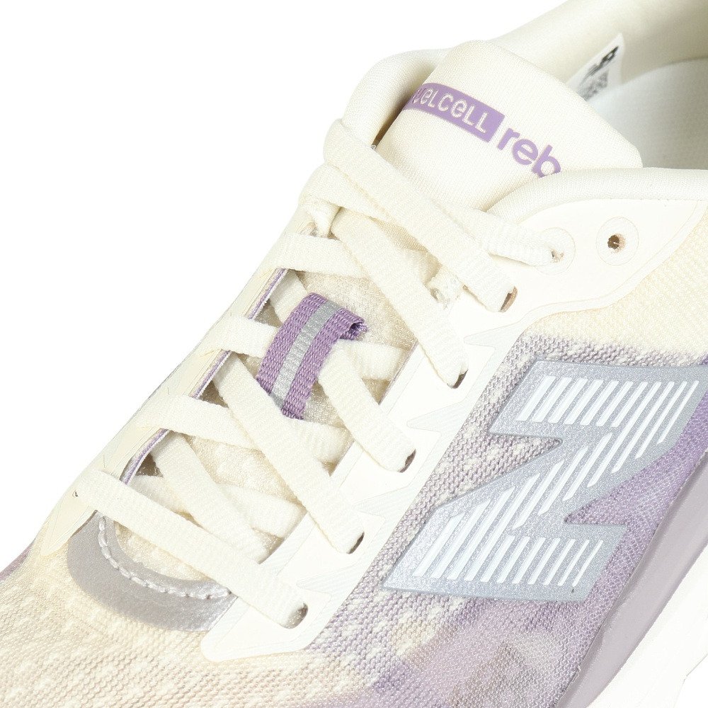 ニューバランス（new balance）（レディース）ランニングシューズ