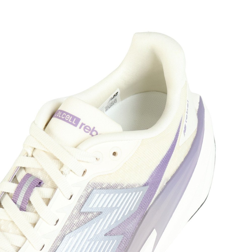 ニューバランス（new balance）（レディース）ランニングシューズ