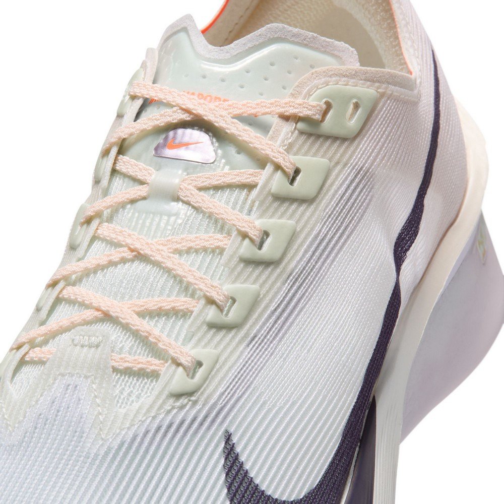 ナイキ（NIKE）（レディース）ロード レーシングシューズ ウィメンズ ヴェイパーフライ 4 アイボリー HF6412-300 ランニングシューズ レース トレーニング