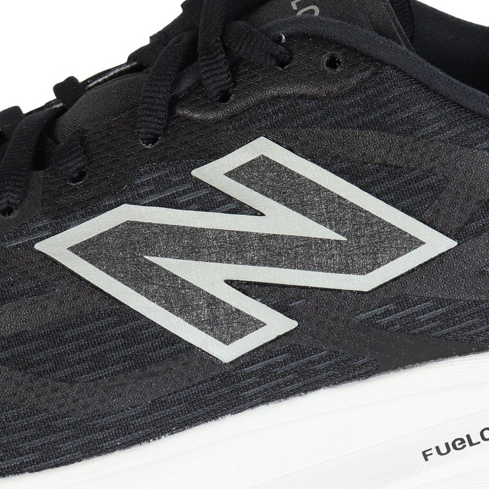 ニューバランス（new balance）（レディース）ランニングシューズ トレーニングシューズ 部活 FuelCell Flite-R ブラック WFLTR9DM B