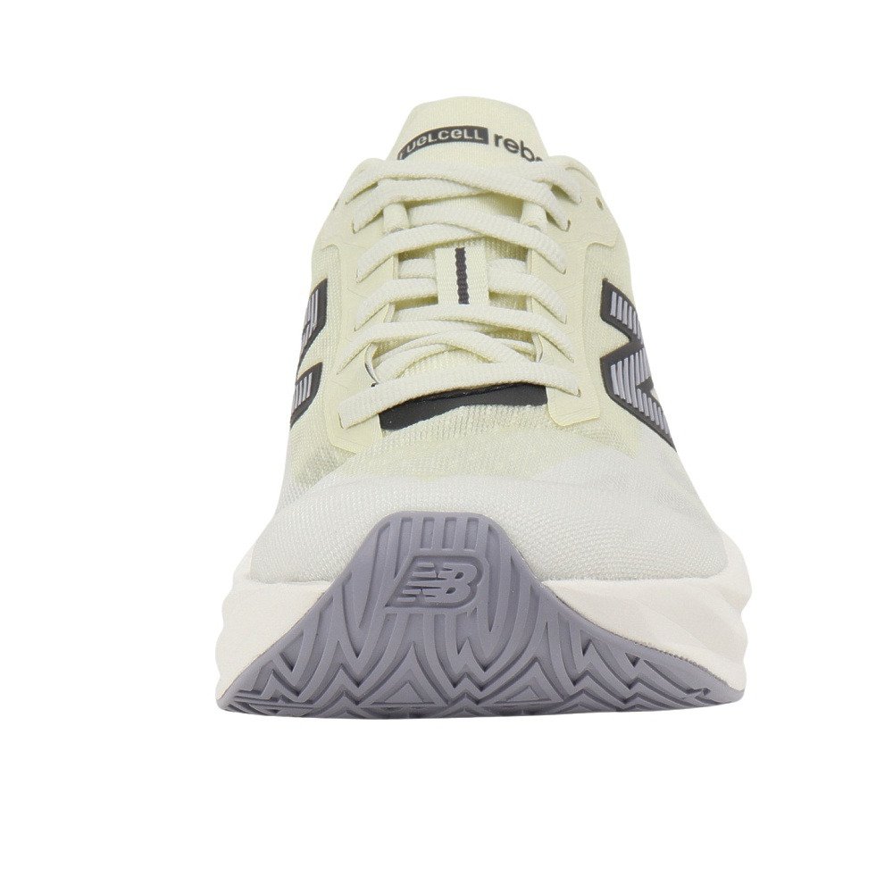 ニューバランス（new balance）（レディース）ランニングシューズ