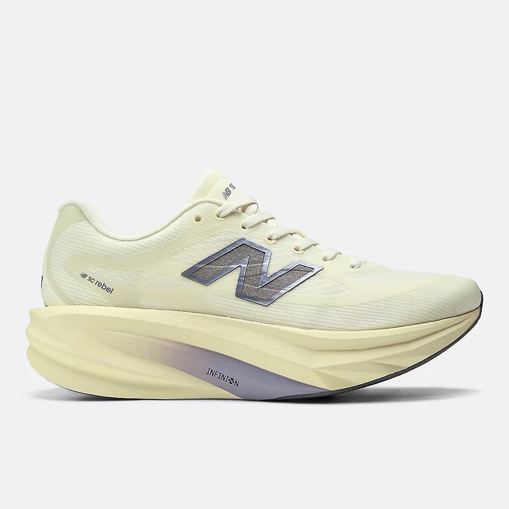 ニューバランス（new balance）（レディース）ランニングシューズ