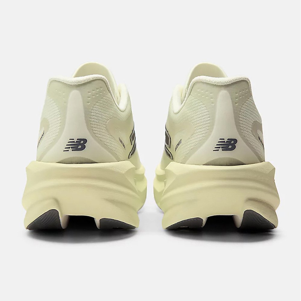 ニューバランス（new balance）（レディース）ランニングシューズ