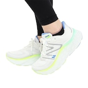 ニューバランス（new balance）（レディース）フレッシュフォームモア v4 ホワイト WMORWT4D レディース シューズ スニーカー