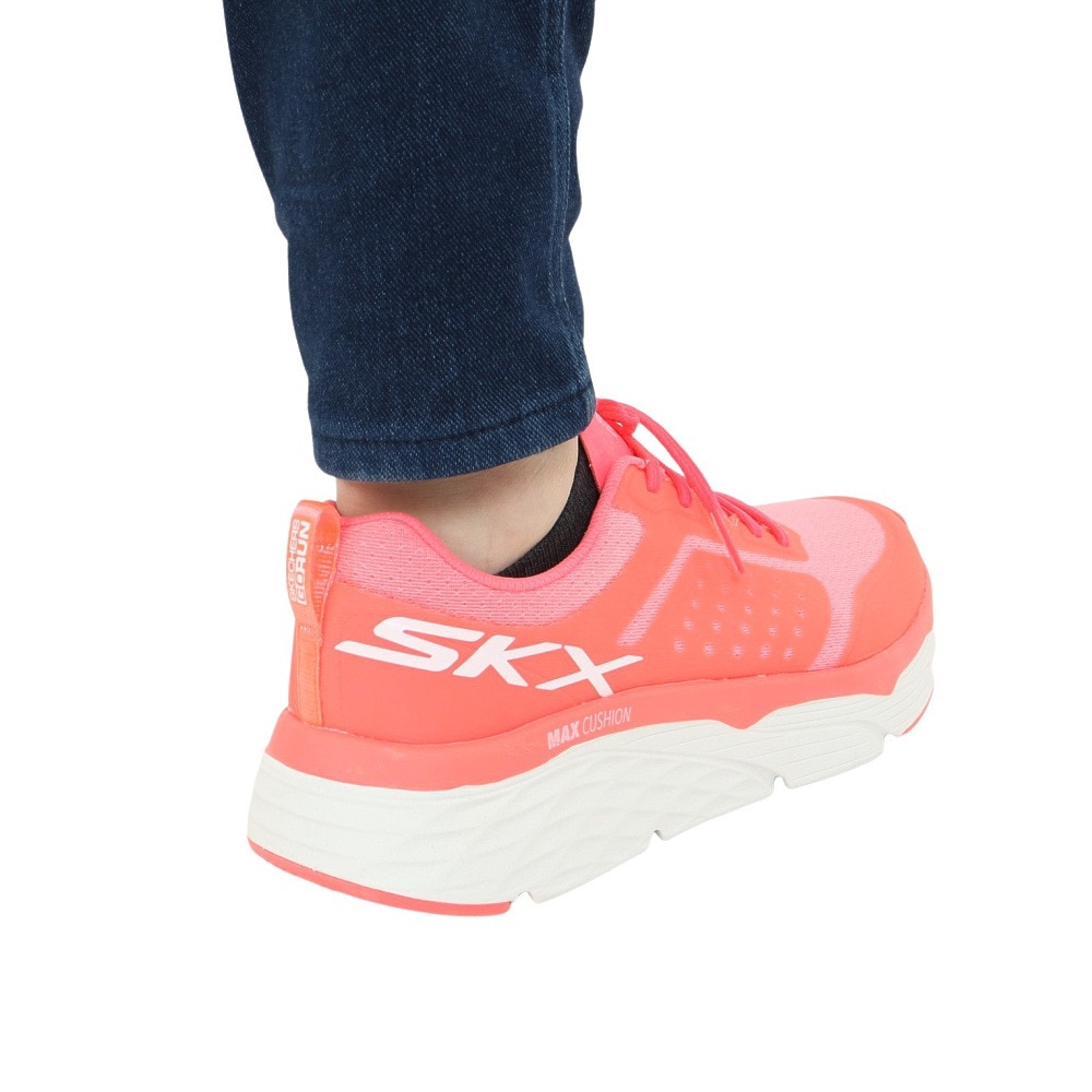 スケッチャーズ（SKECHERS）（レディース）ランニングシューズ マックス クッショニング エリート ピンク 128575-PKCL スニーカー ジョグ クッション性