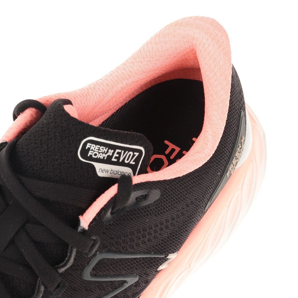 ニューバランス（new balance）（レディース）ランニングシューズ フレッシュフォーム X イーボス V3 WEVOZLB3D スニーカー トレーニング ジョギング
