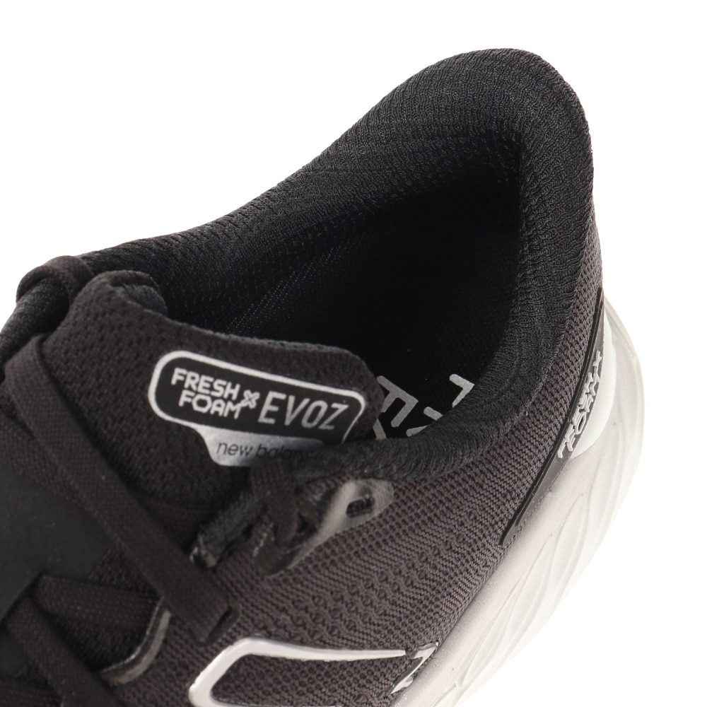 ニューバランス（new balance）（レディース）ランニングシューズ
