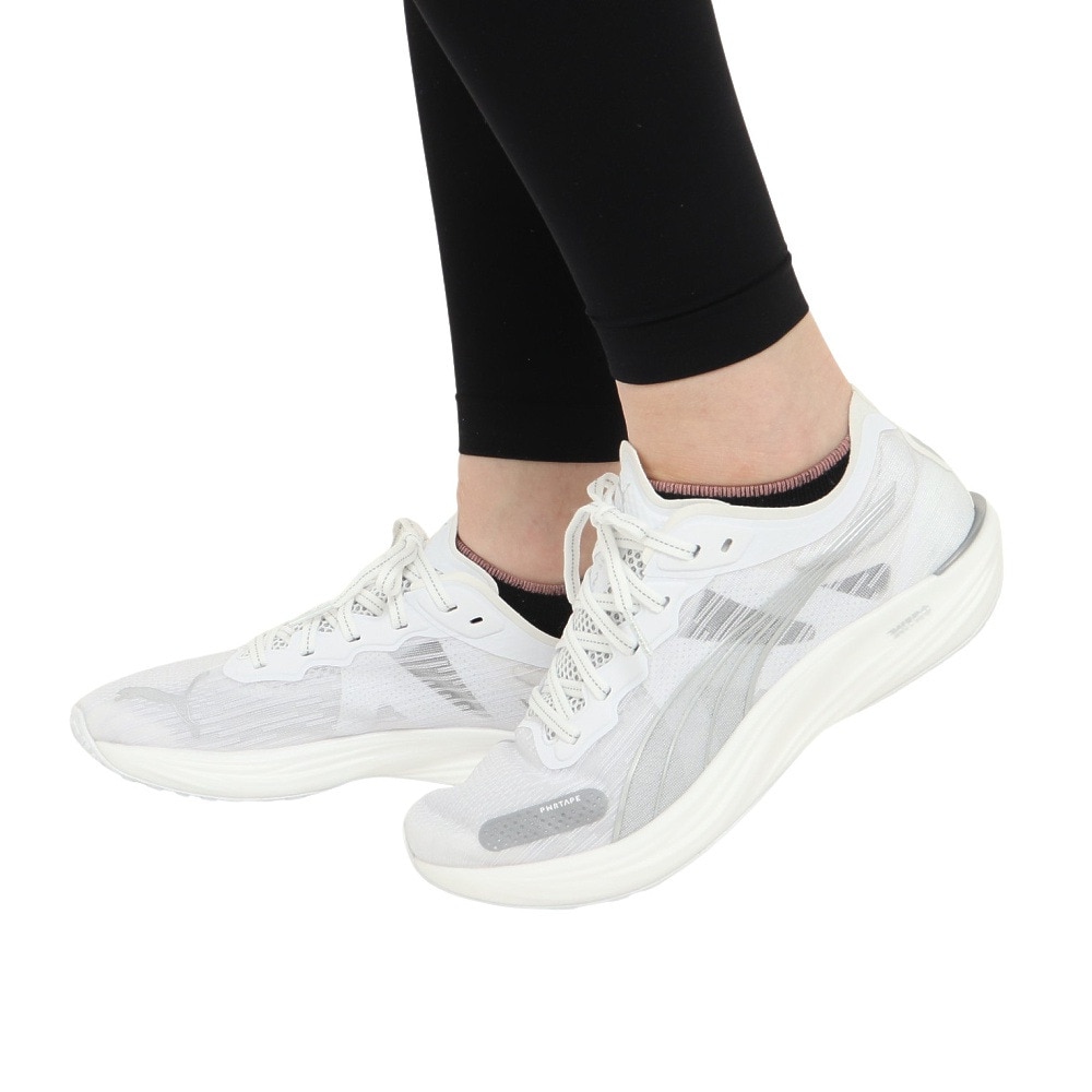 PUMA(並) ランニングシューズ ウィメンズ リベレイトニトロ 2 シルバーホワイト 37731603 スニーカー ジョギング マラソン トレーニング 23.0 10 シューズ