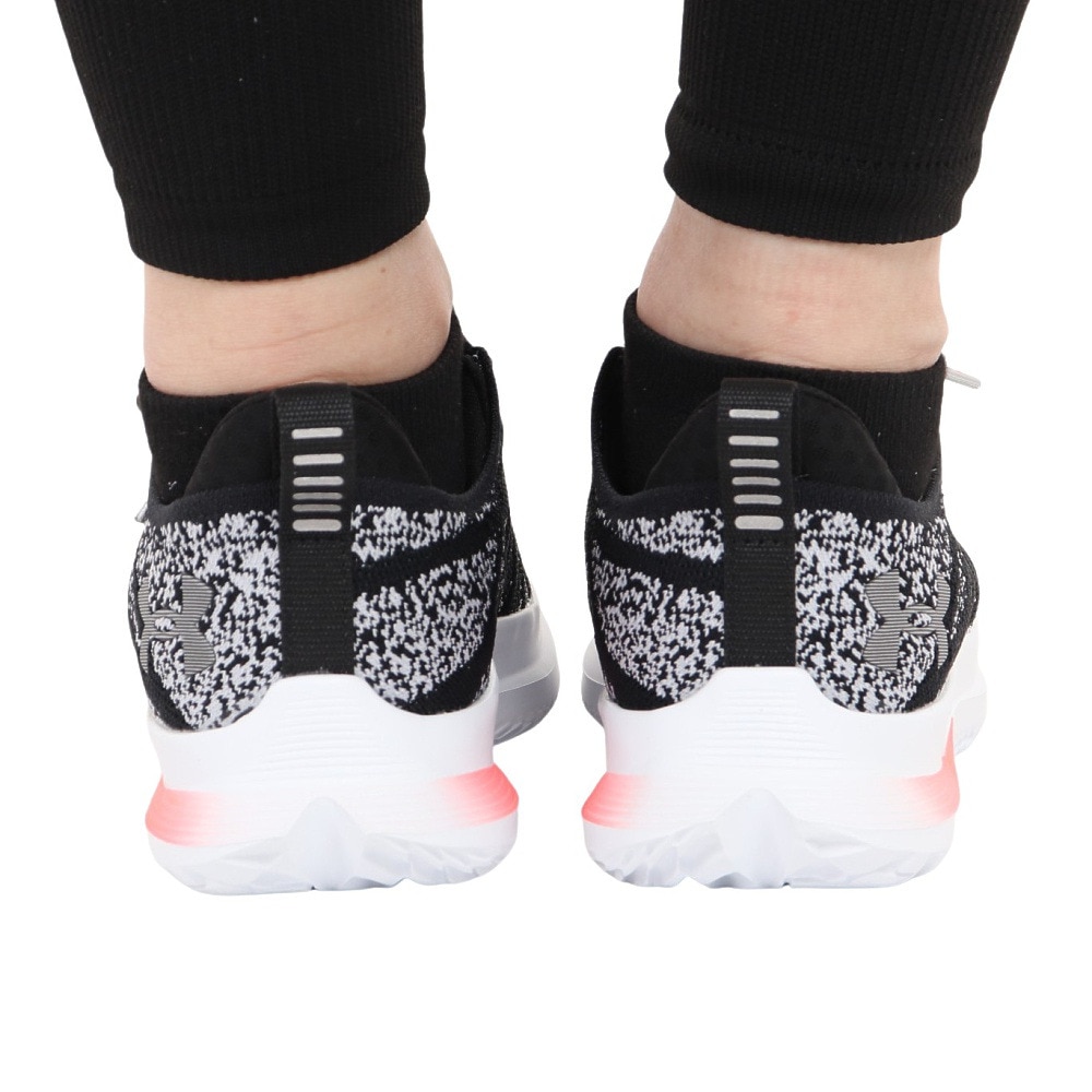 アンダーアーマー（UNDER ARMOUR）（レディース）ランニングシューズ ベロシティ3 ブラック 3026124 004 スニーカー ジョグ ウォーク 柔軟性 クッション性