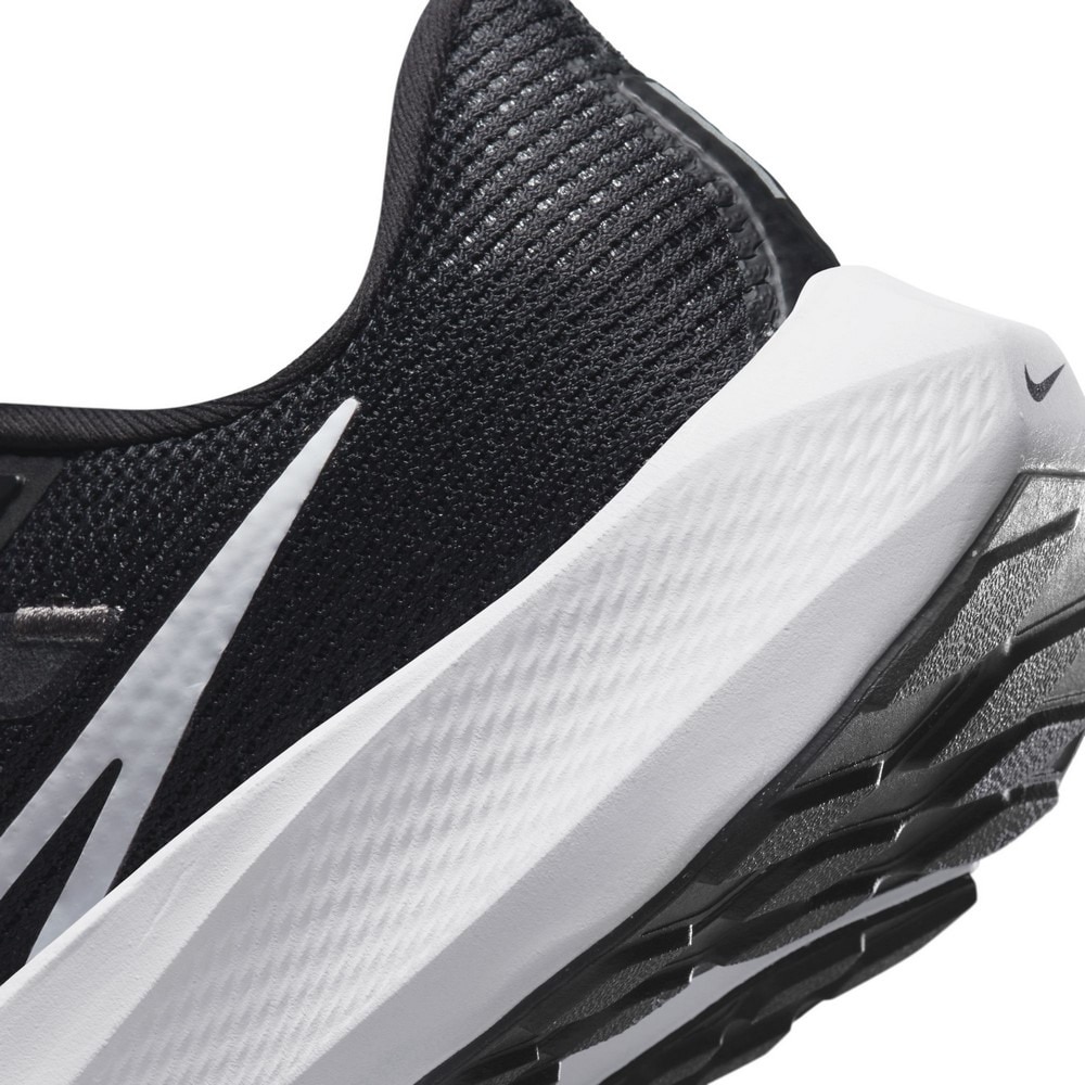 ナイキ（NIKE）（レディース）ランニングシューズ エア ズーム ペガサス40 DV3854-001 スニーカー ジョギング トレーニング クッション性 反発力