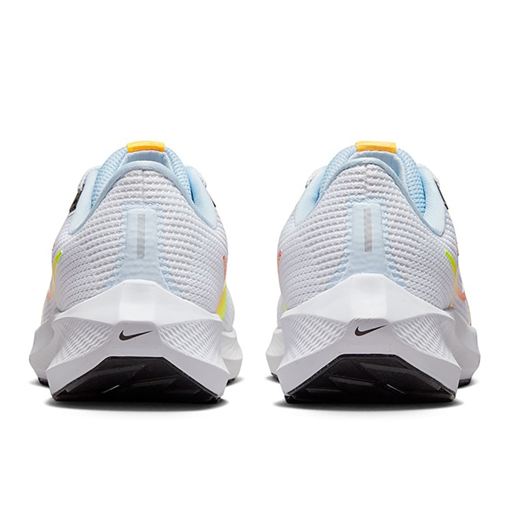 ナイキ（NIKE）（レディース）ランニングシューズ エア ズーム ペガサス 40 ライトブルー DV3854-102 スニーカー ジョギング マラソン トレーニング 反発性