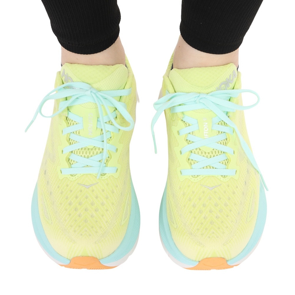 ホカ（HOKA）（レディース）ランニングシューズ クリフトン9 レギュラー フラッシュイエロー 1127896-CGSO スニーカー ジョグ トレーニング 軽量