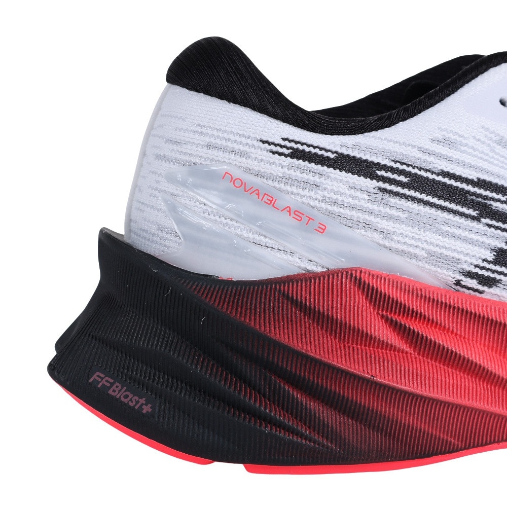 アシックス（ASICS）（レディース）ランニングシューズ ノヴァブラスト 3 ホワイト ブラック 1012B288.104 スニーカー スポーツ ジョグ クッション性 反発性