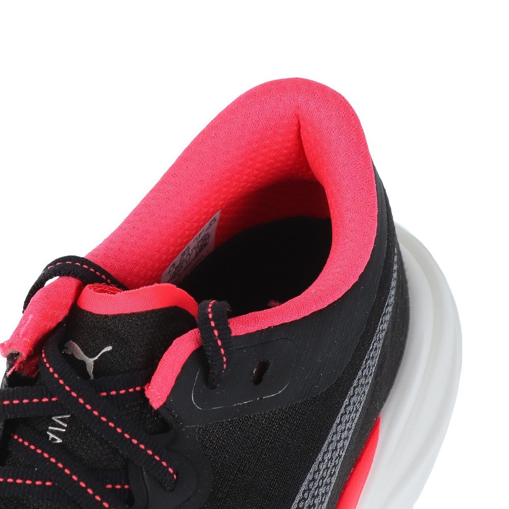 プーマ（PUMA）（レディース）ランニングシューズ ディヴィエイト ニトロ 2 ブラック ピンク 37685517 スニーカー トレーニング クッション性 厚底 軽量