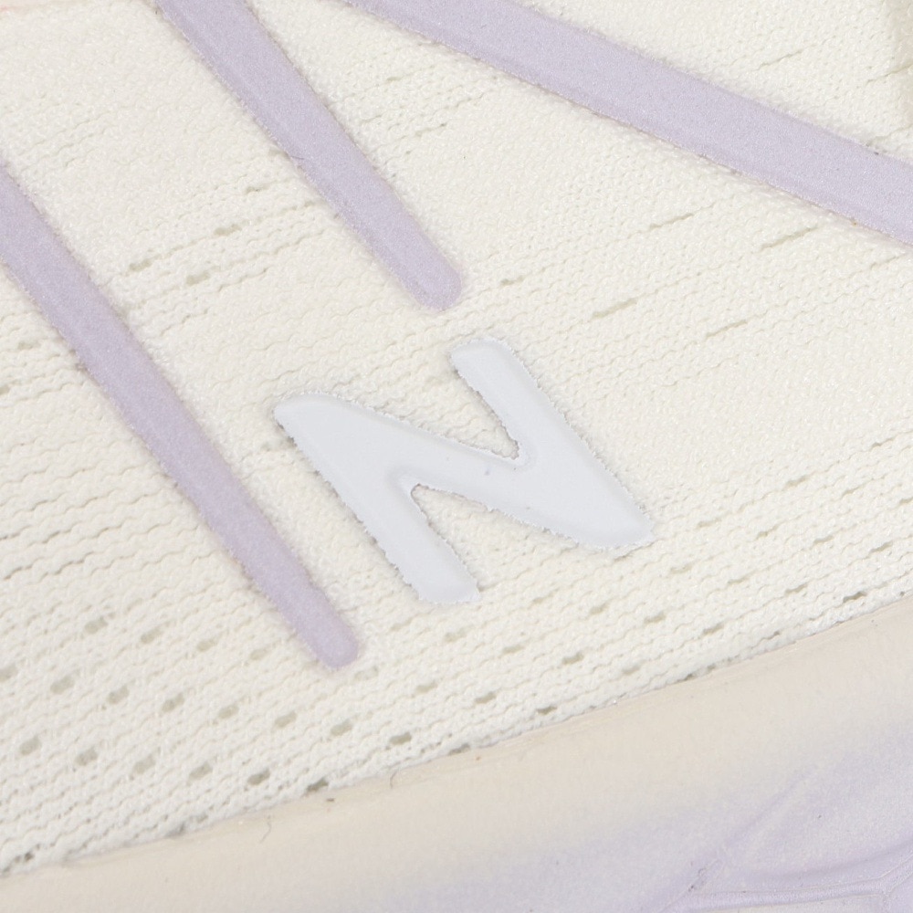 ニューバランス（new balance）（レディース）ランニングシューズ フレッシュ フォーム X モア v4 オフホワイト WMORCU4D スニーカー スポーツ ジョグ 厚底