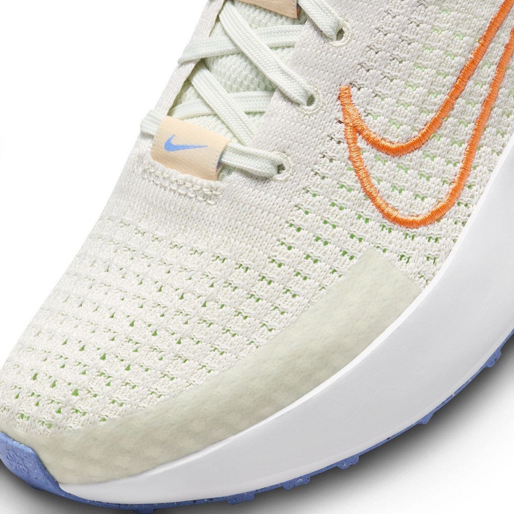 ナイキ（NIKE）（レディース）ランニングシューズ ジョギングシューズ インタラクト ラン FD2292-001