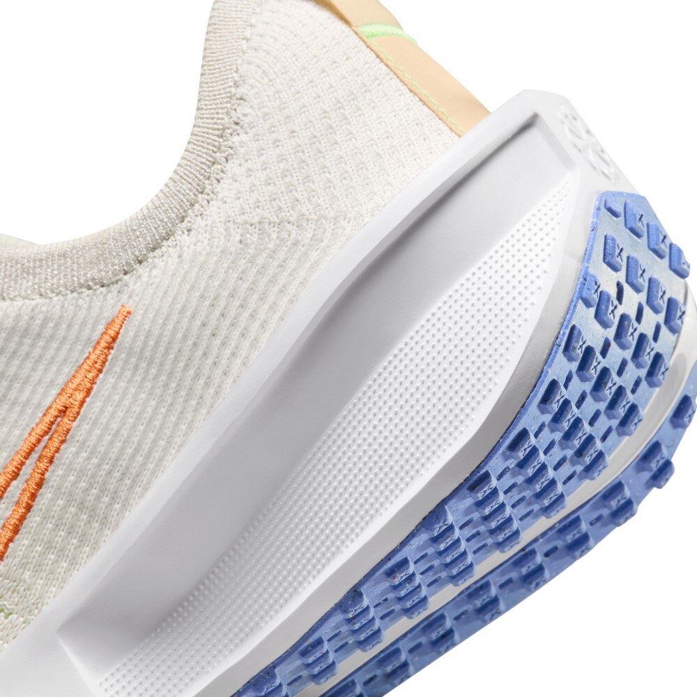 ナイキ（NIKE）（レディース）ランニングシューズ ジョギングシューズ インタラクト ラン FD2292-001