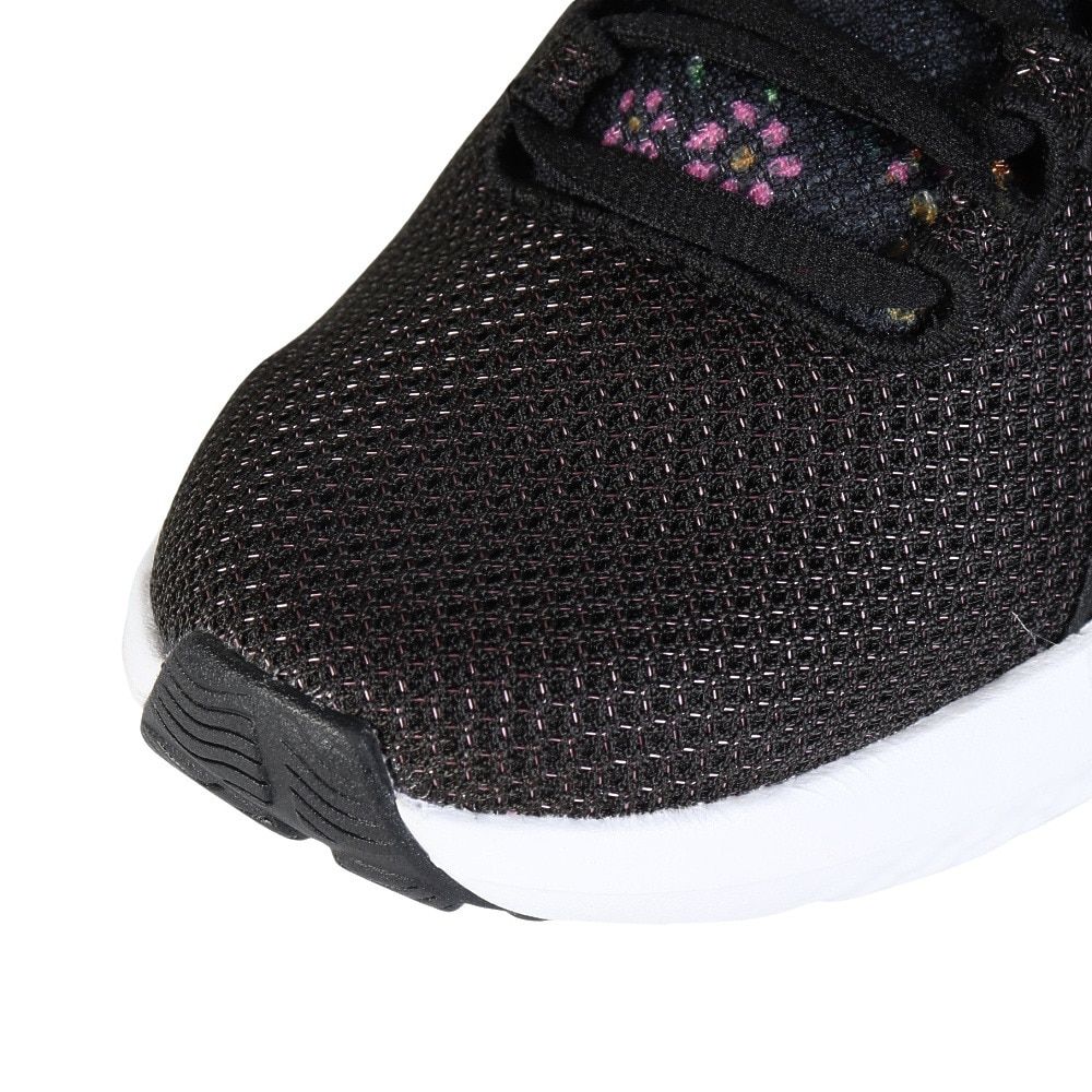 アンダーアーマー（UNDER ARMOUR）（レディース）ランニングシューズ チャージドサージ4プリント ブラック ピンク 3027942 001 スニーカー クッション性 軽量