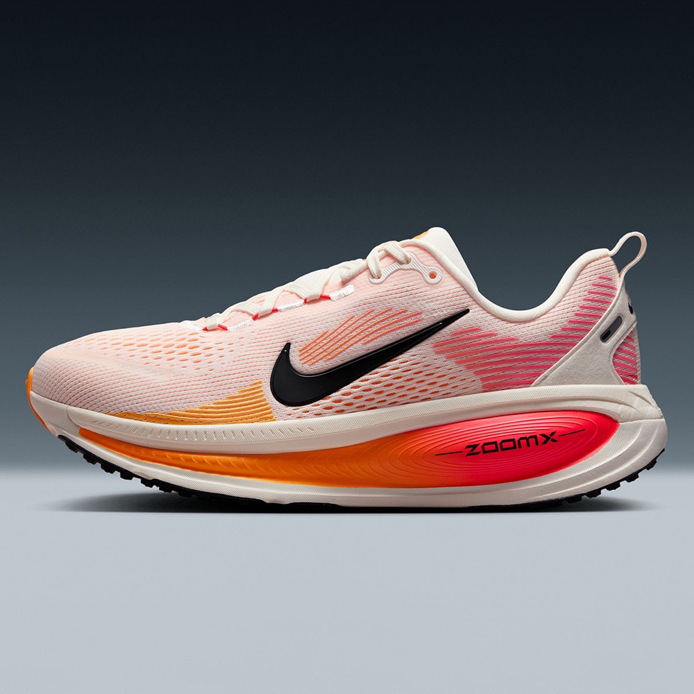 ナイキ（NIKE）（レディース）ランニングシューズ ウィメンズ ボメロ 18 ホワイト HM6804-100 スニーカー ジョギングシューズ