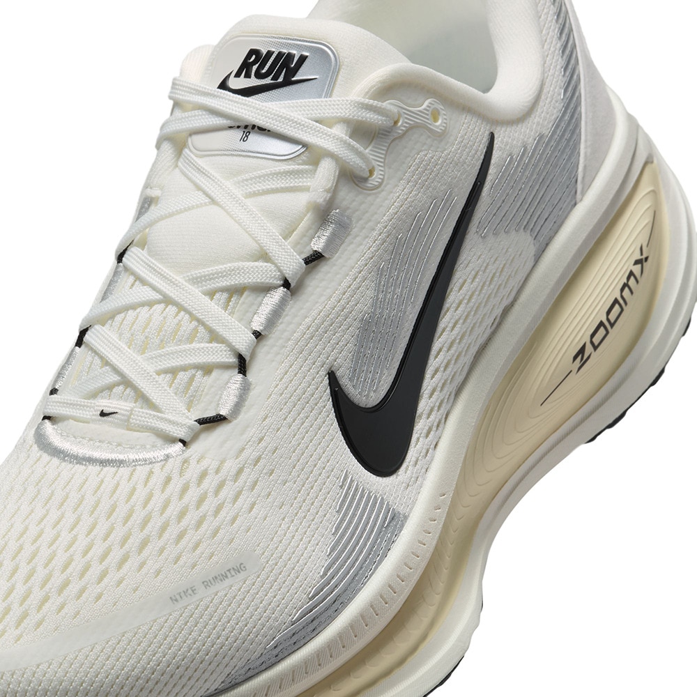 ナイキ（NIKE）（レディース）ランニングシューズ ジョギングシューズ ウィメンズ ボメロ 18 HM6804-101