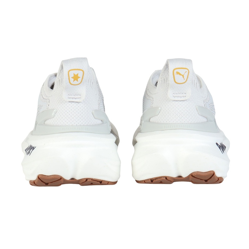 プーマ（PUMA）（レディース）ランニングシューズ ジョギングシューズ フォーエバーラン2 SAYSKY 31106101