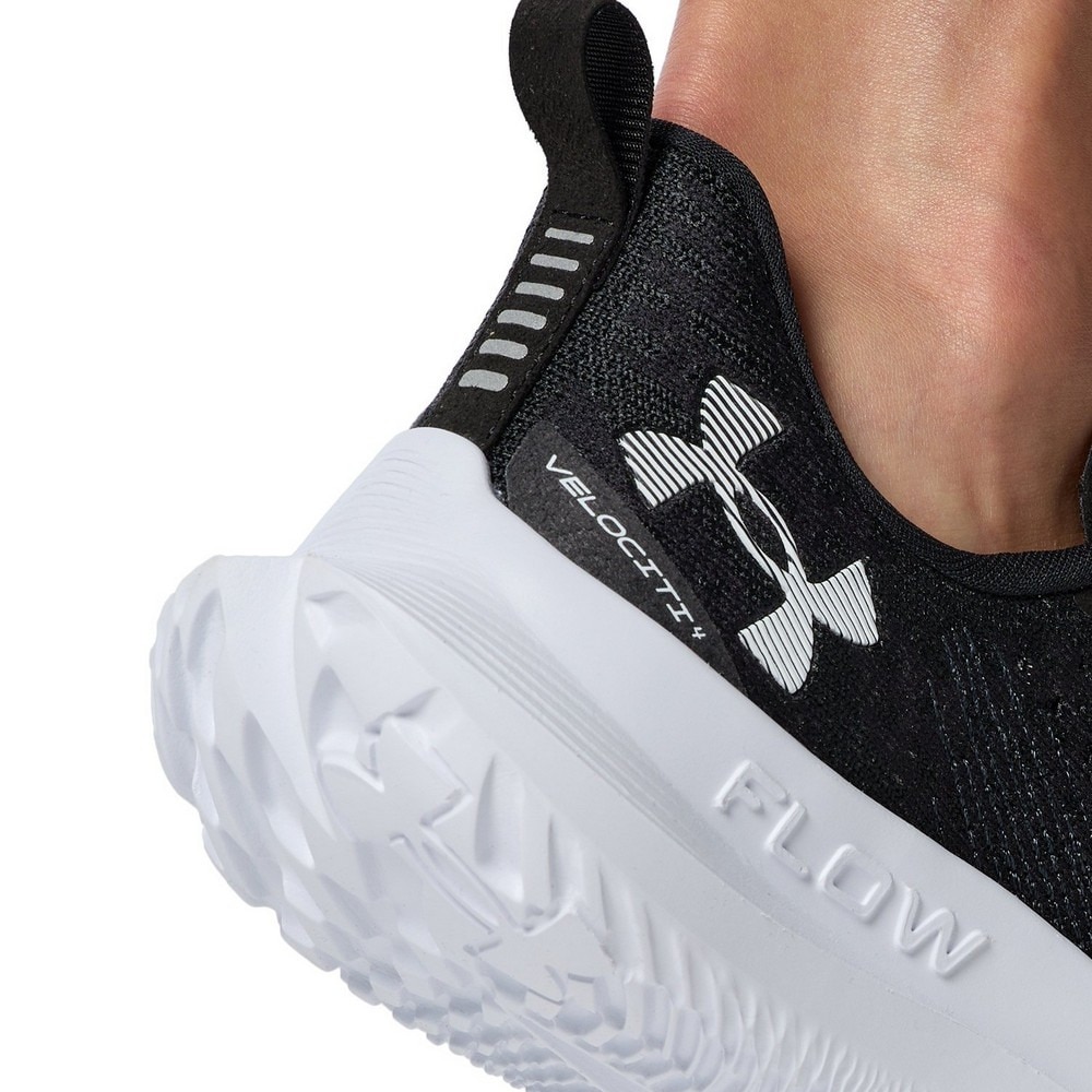 アンダーアーマー（UNDER ARMOUR）（レディース）ランニングシューズ ジョギングシューズ ベロシティ 4 3027586 001