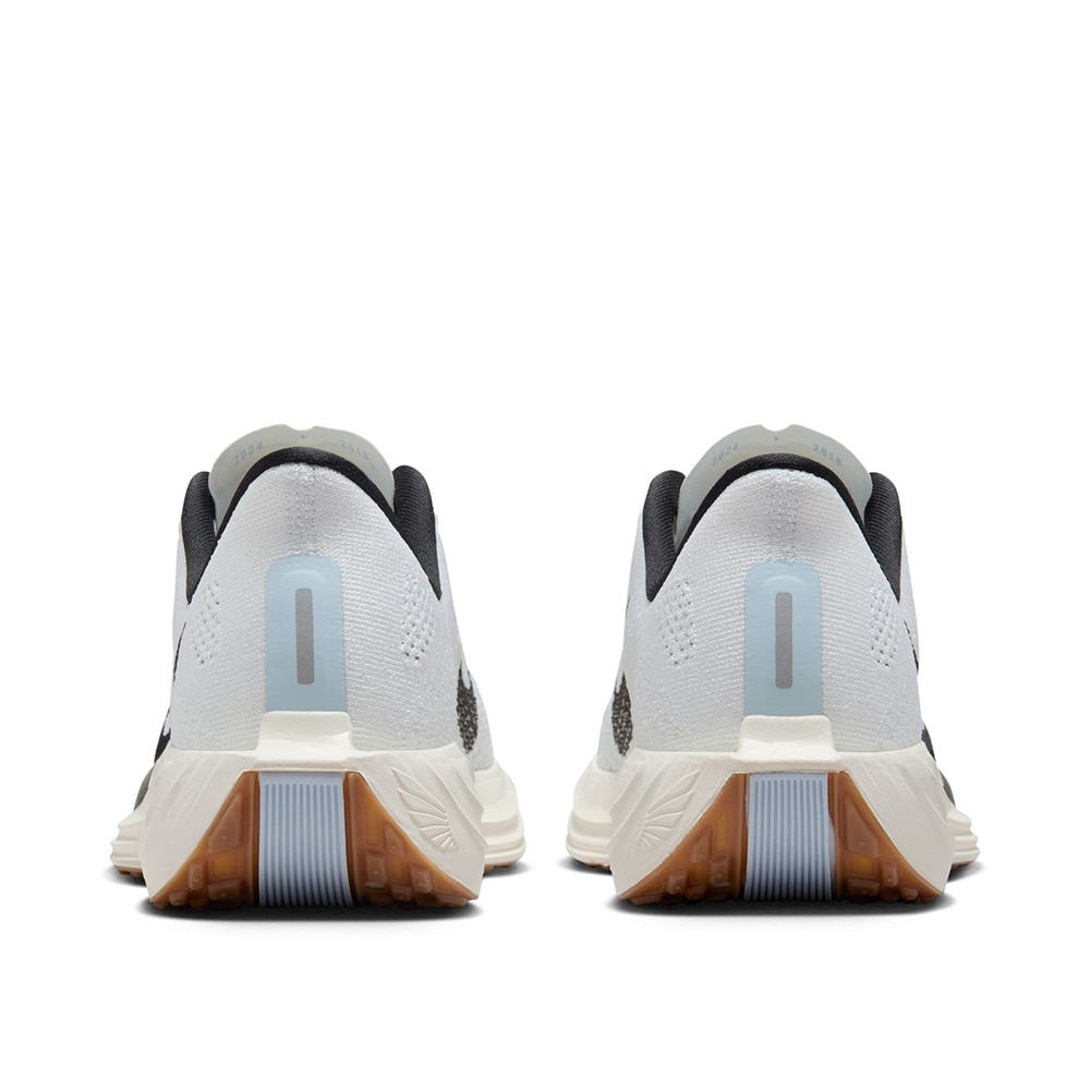 ナイキ（NIKE）（レディース）ランニングシューズ ジョギングシューズ ペガサス プラス FQ7261-102