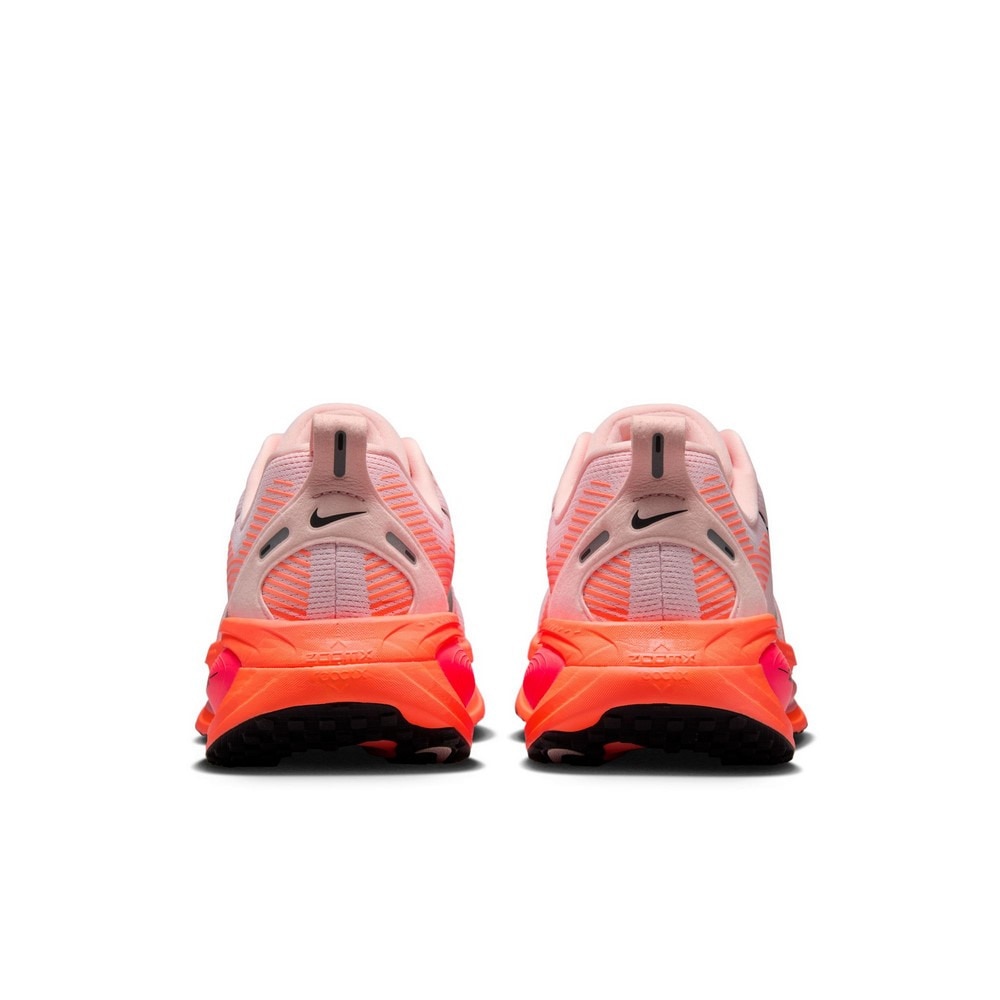 ナイキ（NIKE）（レディース）ランニングシューズ ジョギングシューズ ズーム ボメロ 18 HM6804-600