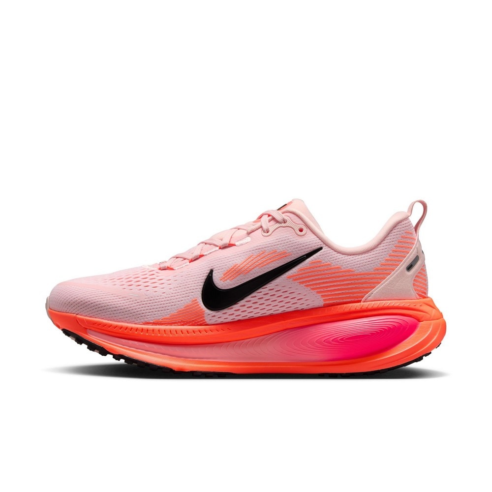 ナイキ（NIKE）（レディース）ランニングシューズ ジョギングシューズ ズーム ボメロ 18 HM6804-600
