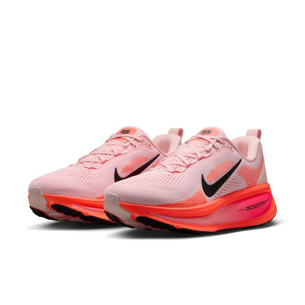 ナイキ（NIKE）（レディース）ランニングシューズ ジョギングシューズ ズーム ボメロ 18 HM6804-600