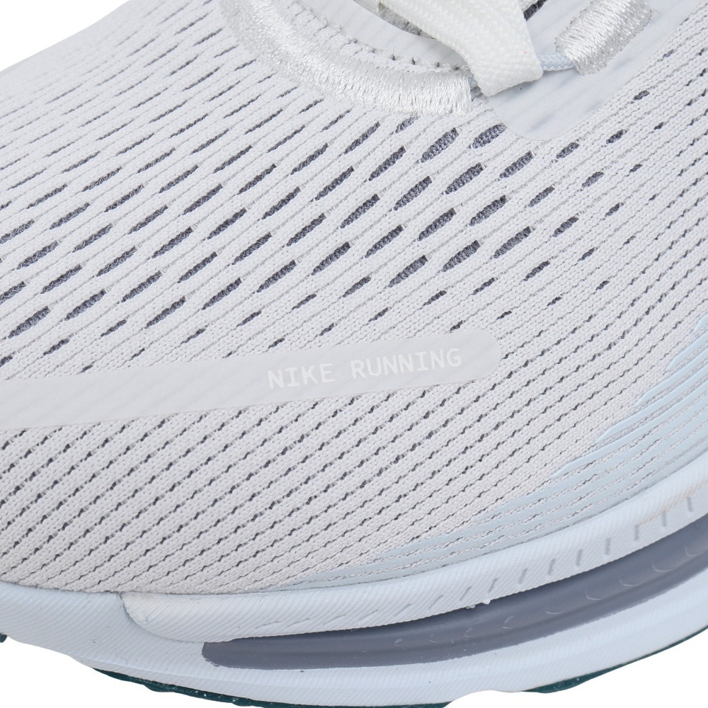 ナイキ（NIKE）（レディース）ランニングシューズ ジョギングシューズ ボメロ 18 HM6804-103
