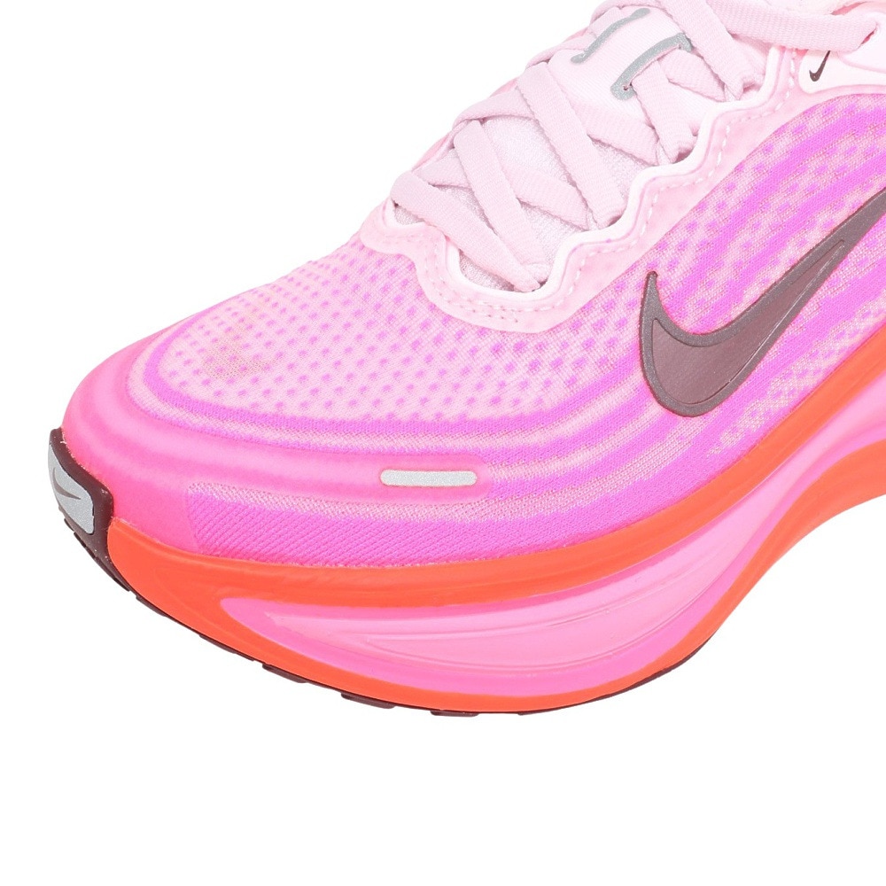 ナイキ（NIKE）（レディース）ランニングシューズ ジョギングシューズ ズーム ボメロ プラス ピンク レッド HV8154-604