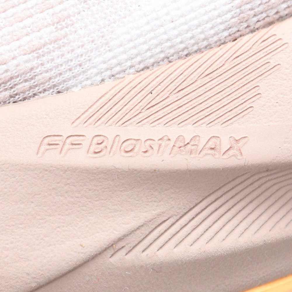 アシックス（ASICS）（レディース）ランニングシューズ ジョギングシューズ ノヴァブラスト 5 ワイド ホワイト 1012B766.102 