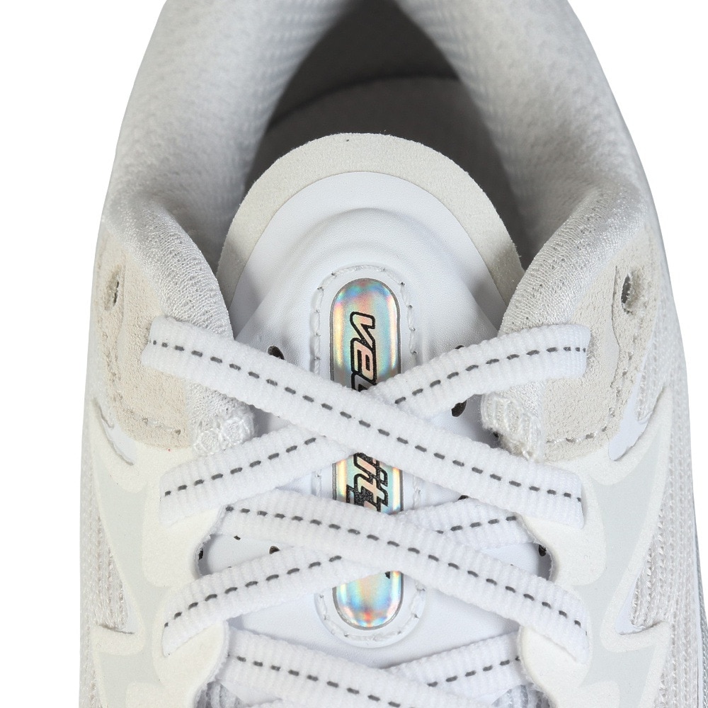 プーマ（PUMA）（レディース）ランニングシューズ ジョギングシューズ ヴェロシティ ニトロ 4 ホワイト グリーン 31114105 スニーカー