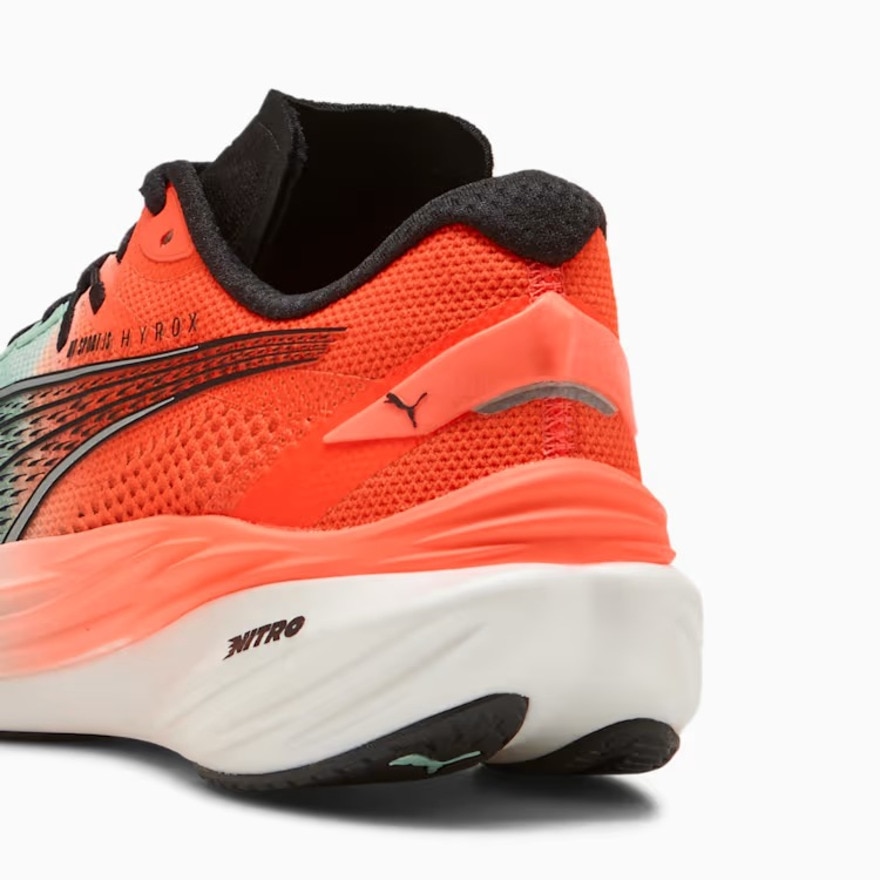 プーマ（PUMA）（レディース）ランニングシューズ ジョギングシューズ PUMA×HYROX ディヴィエイト ニトロ 3 31229401