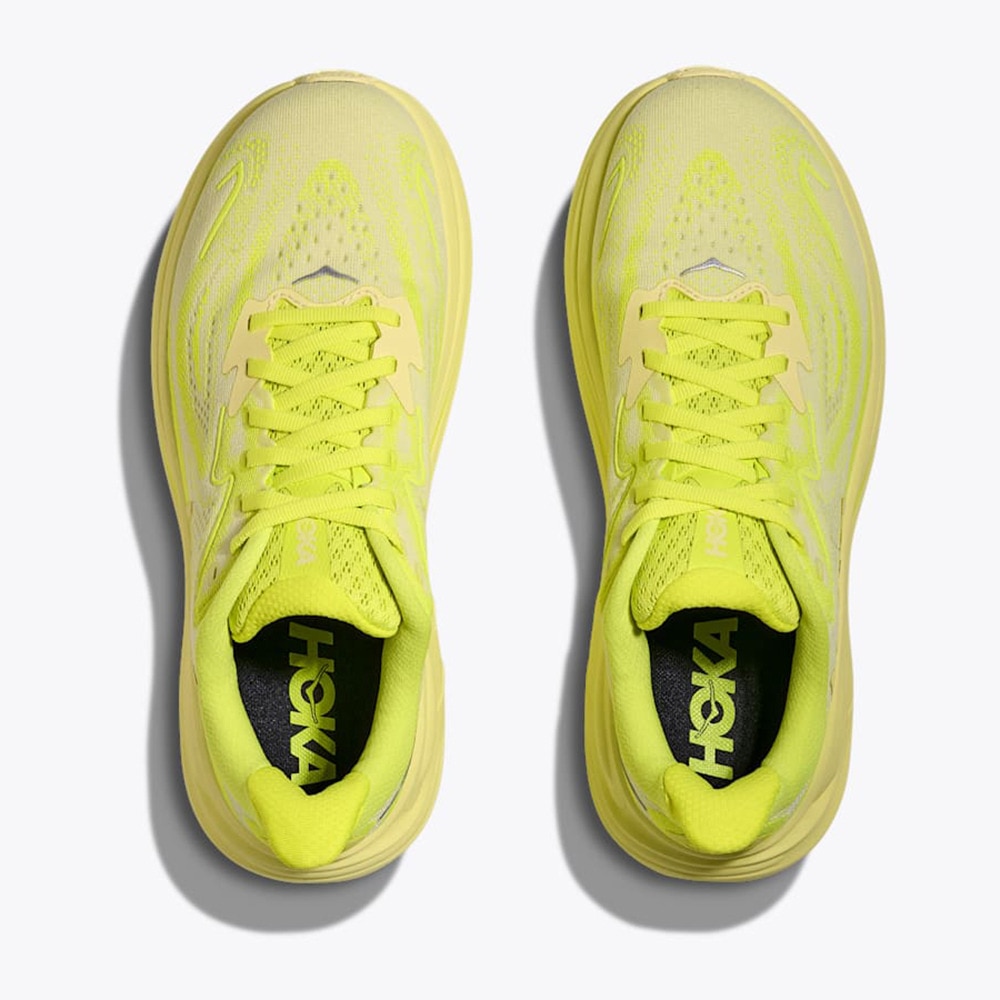 ホカ（HOKA）（レディース）ランニングシューズ ジョギングシューズ クリフトン 10  イエロー 1162031-NSS スニーカー