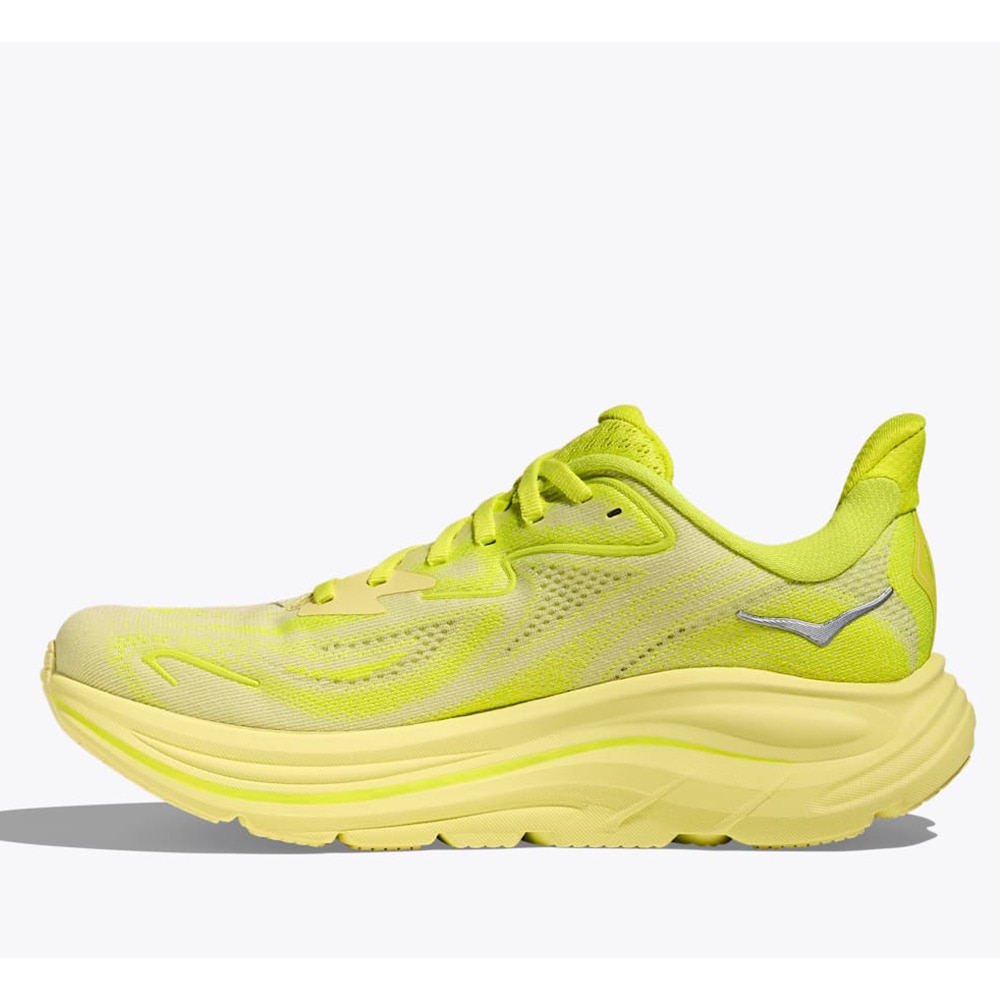 ホカ（HOKA）（レディース）ランニングシューズ ジョギングシューズ クリフトン 10  イエロー 1162031-NSS スニーカー