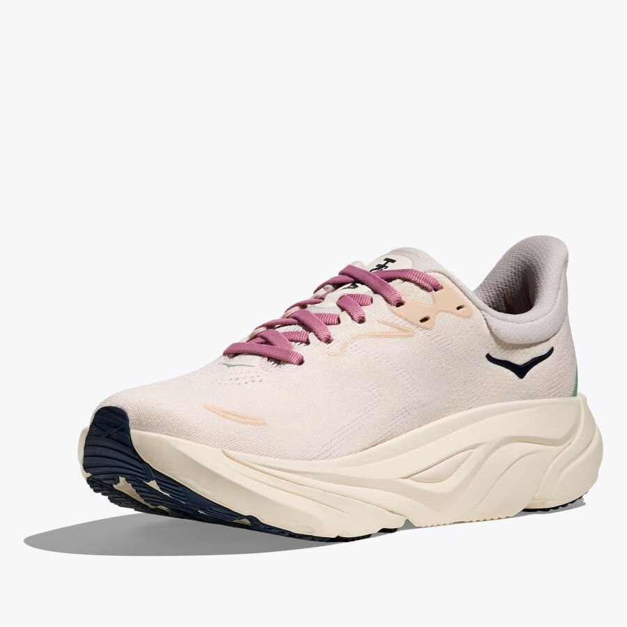 ホカ（HOKA）（レディース）ランニングシューズ ジョギングシューズ アラヒ 8 クリーム 1168691-RCRM スニーカー