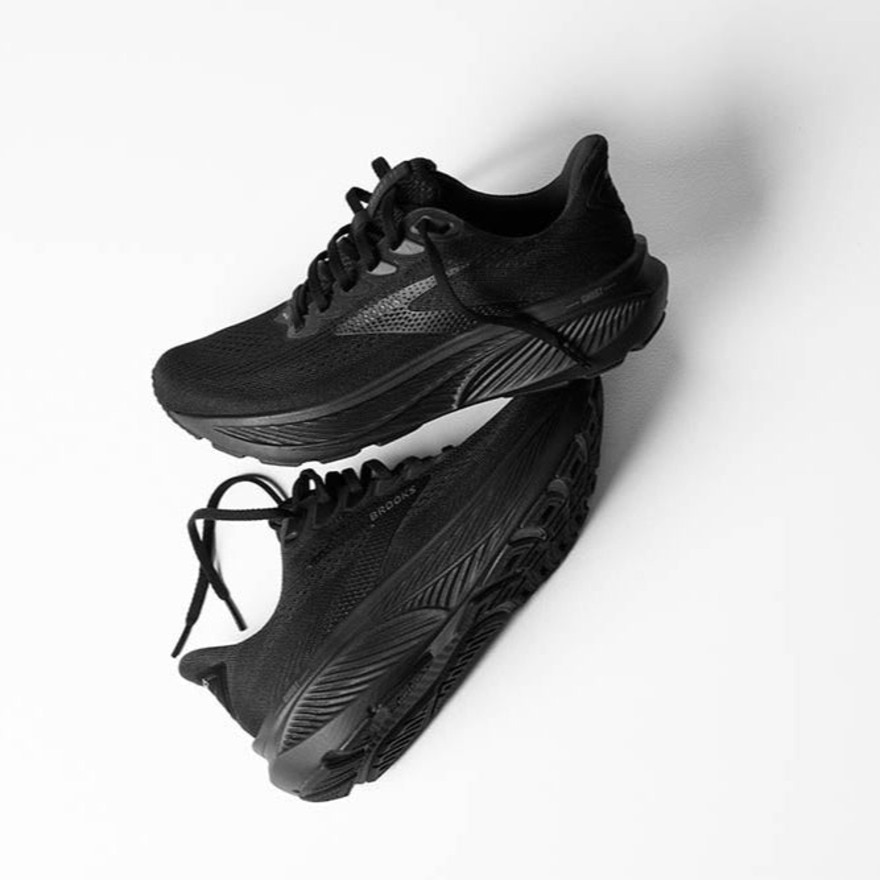 ブルックス（BROOKS）（レディース）ランニングシューズ ジョギングシューズ ゴースト 17 ワイド ブラック BRW4313 BLK スニーカー