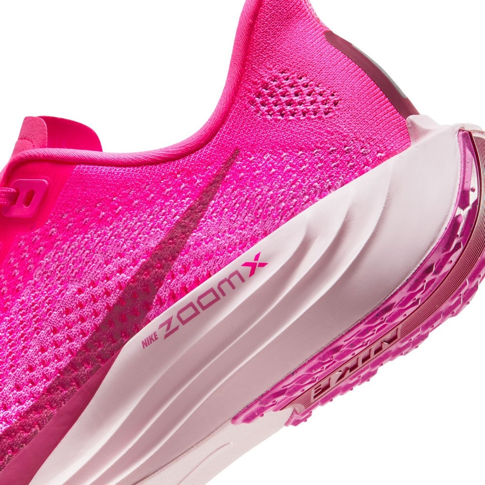 ナイキ（NIKE）（レディース）ランニングシューズ ジョギングシューズ ペガサス プラス ピンク FQ7261-603 スニーカー