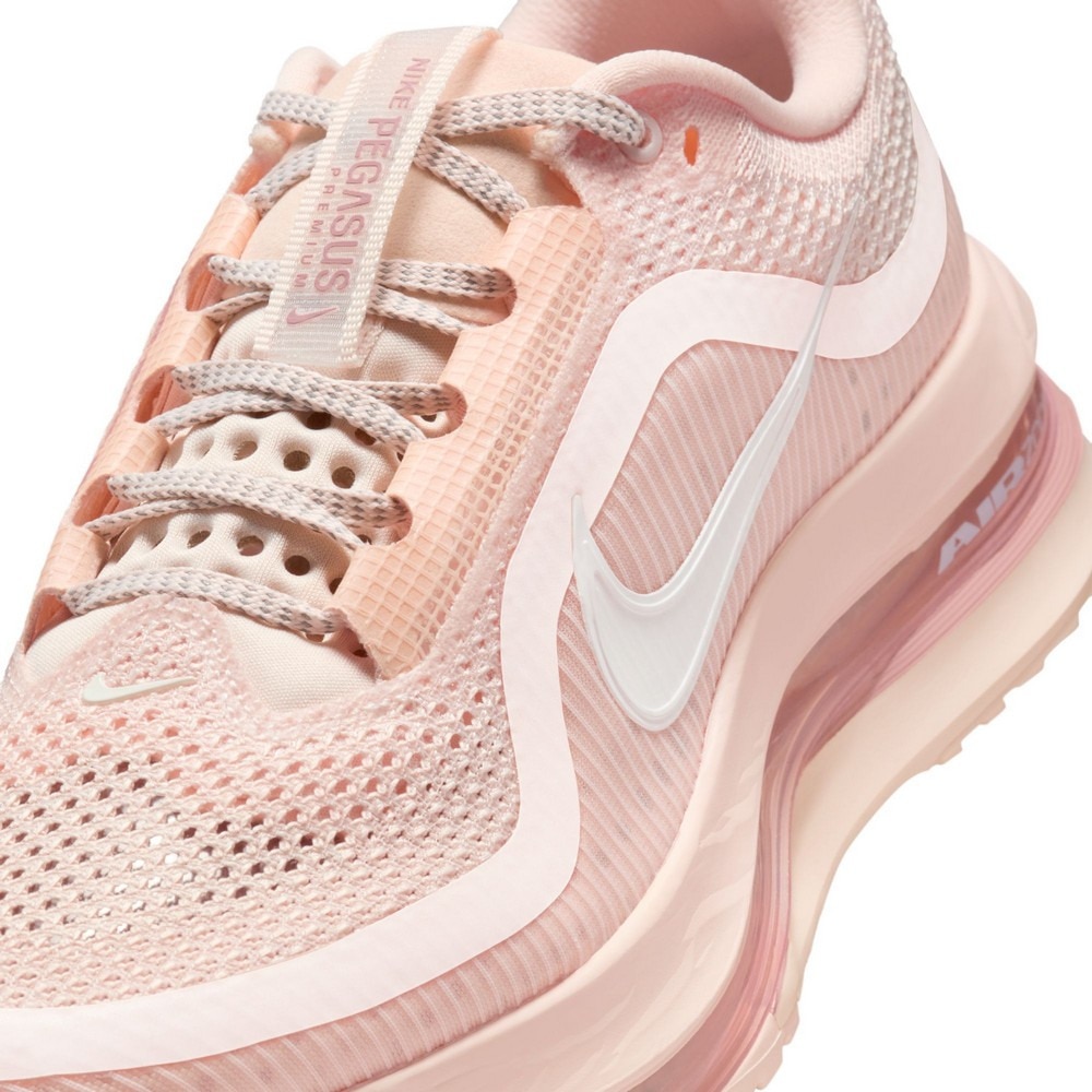ナイキ（NIKE）（レディース）ランニングシューズ ジョギングシューズ ペガサス プレミアム ピンク HQ2593-801 スニーカー