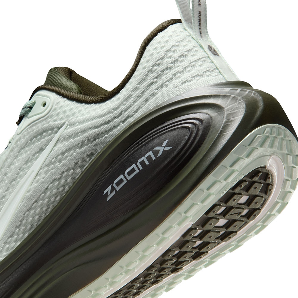 ナイキ（NIKE）（レディース）ランニングシューズ ジョギングシューズ ズーム ボメロ プラス SE グリーン ブラック IM7659-394