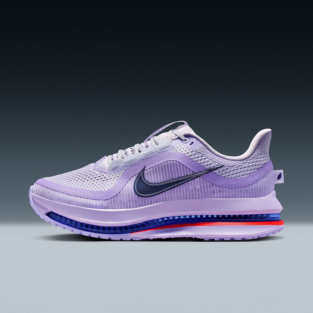 ナイキ（NIKE）（レディース）ランニングシューズ ジョギングシューズ 