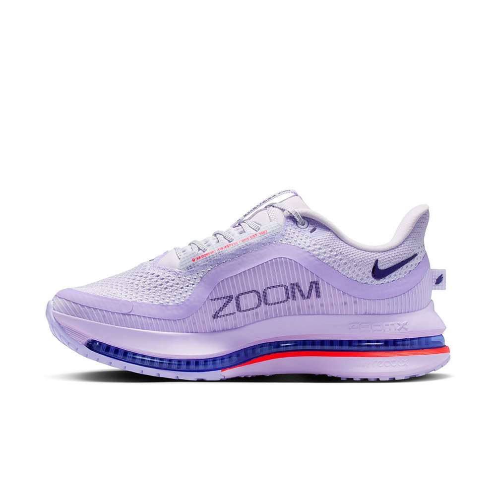 ナイキ（NIKE）（レディース）ランニングシューズ ジョギングシューズ