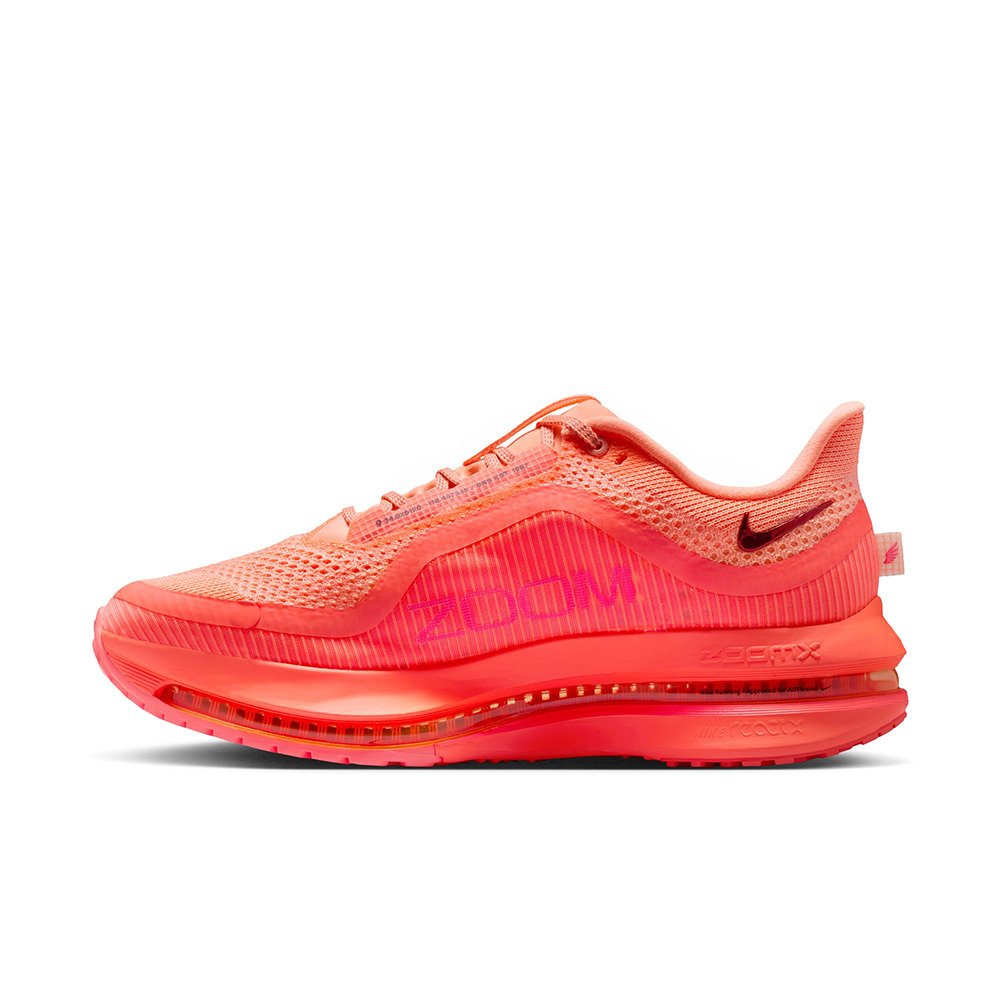 ナイキ（NIKE）（レディース）ランニングシューズ ジョギングシューズ ペガサス プレミアム オレンジ HQ2593-802 スポーツ シューズ