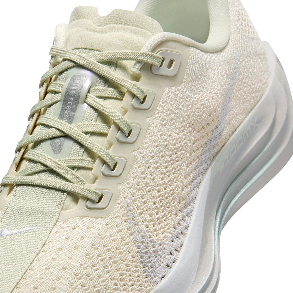 ナイキ（NIKE）（レディース）ランニングシューズ ジョギングシューズ