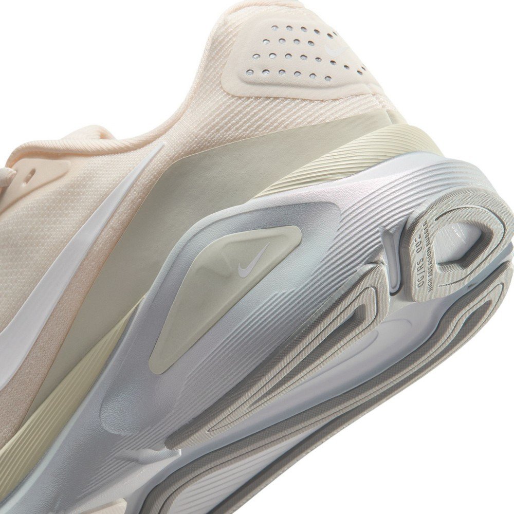 ナイキ（NIKE）（レディース）ランニングシューズ ジョギングシューズ ロード ストラクチャー 26 ESS ベージュ IO9917-100 スポーツ シューズ