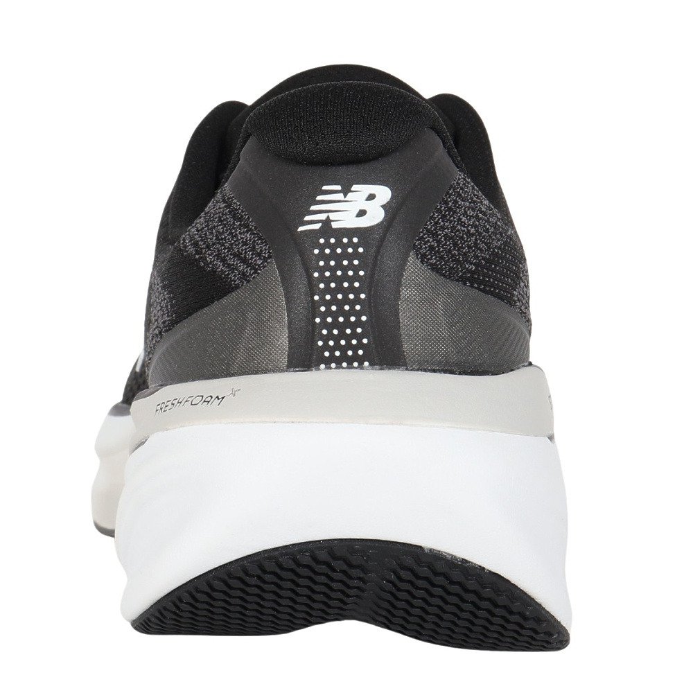 ニューバランス（new balance）（レディース）ランニングシューズ