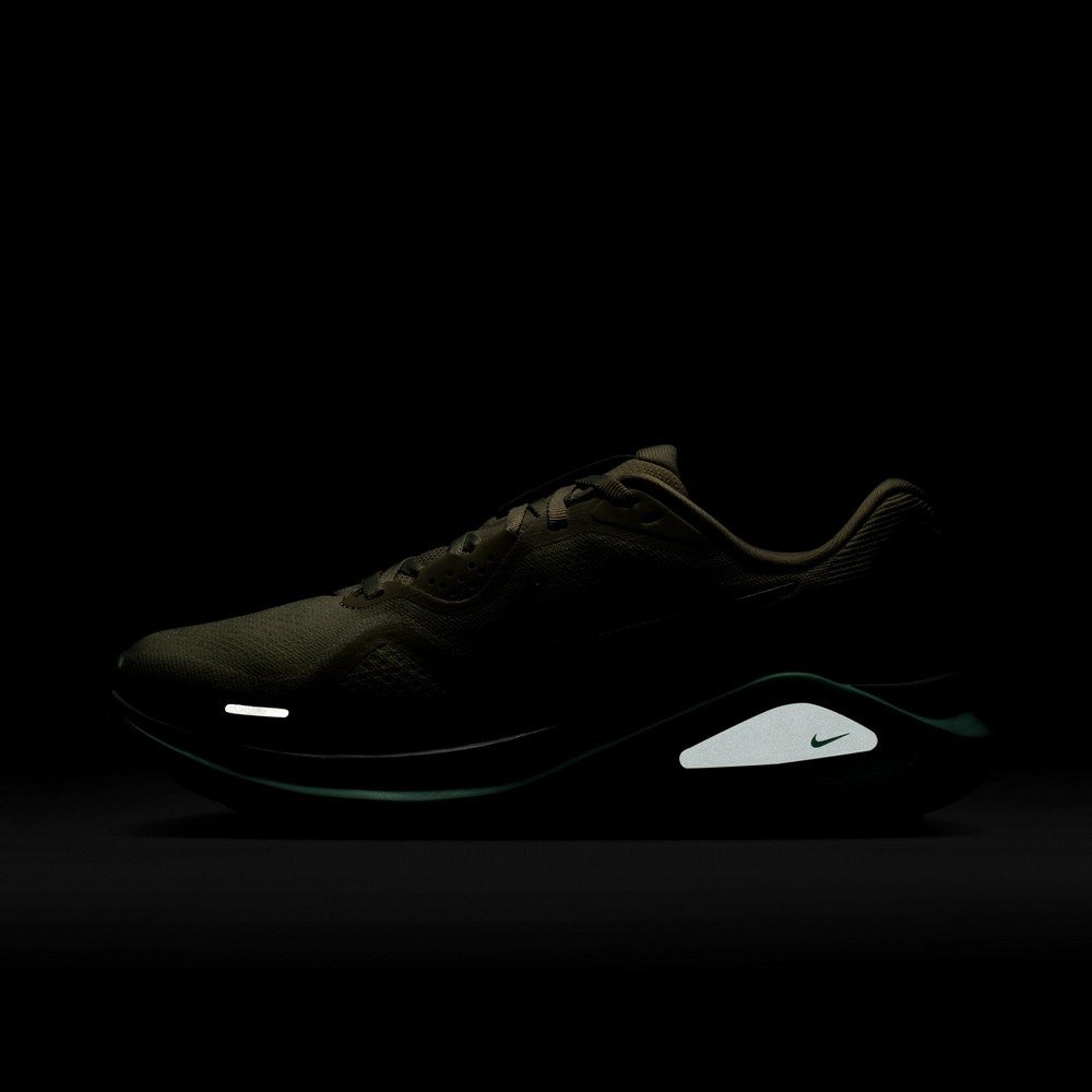 ナイキ（NIKE）（レディース）ランニングシューズ ジョギングシューズ ストラクチャー 26 アイボリー HJ1101-008