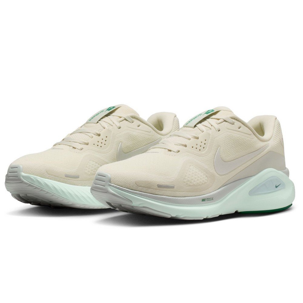 ナイキ（NIKE）（レディース）ランニングシューズ ジョギングシューズ